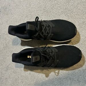 Men’s black ultraboost size 12